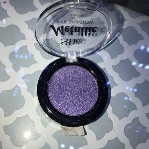 Metalic eyeshadow